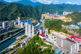 西渝高铁城口任河特大桥进入梁部结构施工阶段图片