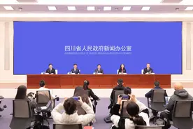 四川攀枝花迎来康养季 市长范继跃：这里阳光、水果“泛滥”，欢迎来感受“暖暖花城、慢漫生活”图片