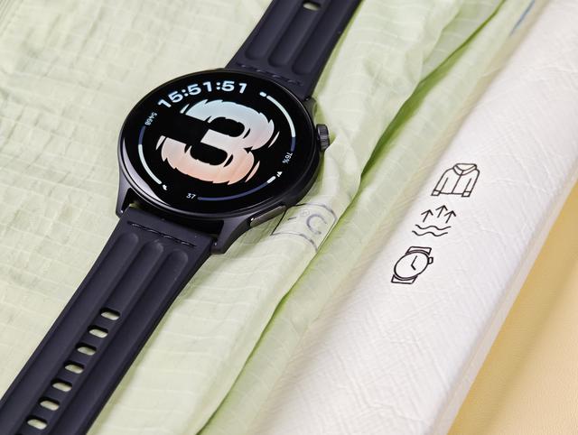 OPPO Watch S礼盒开箱：轻薄表皇遇上蕉内防晒衣，打造全场景舒适体验