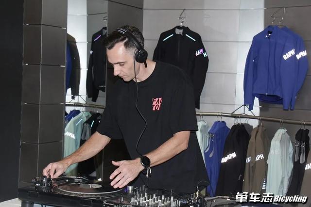 骑行者的港湾 | Rapha上海Clubhouse正式启幕