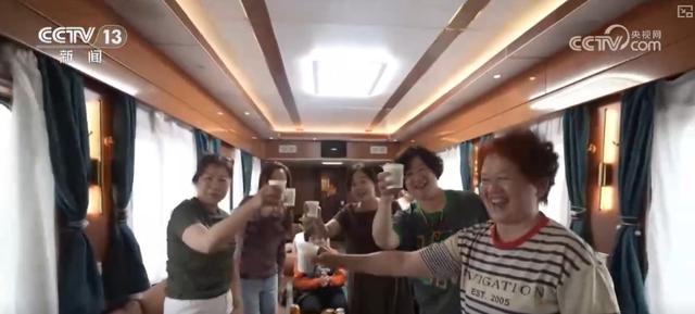 更“新”观察·精致育儿、便利生活、智慧务农、绿色低碳……消费市场活力涌动