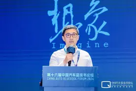 高德地图面向汽车行业发布AutoSDK 750：升级车道级导航5.0、多场景车道级安全预警等多项功能图片