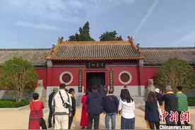 海外华文媒体郑州参访“黄帝故里”图片