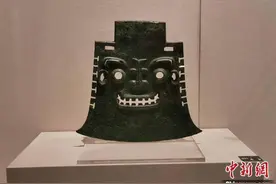 年轻人青睐“丑萌IP” 审美多元化成消费时尚图片