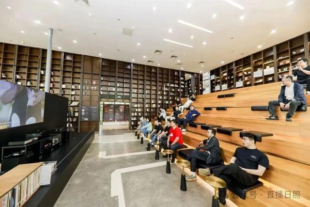 打工暂停！来日照这里，做一回「显眼包」！