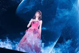 王心凌杭州演唱会 汪苏泷惊喜现身图片