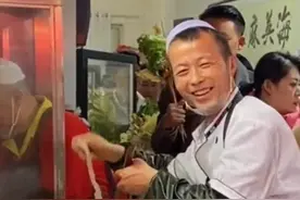 天水麻辣烫大叔“烫不完”表情爆火，甘肃文旅暖心提醒注意表情管理图片