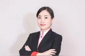 中信银行周馨洁：追光而遇，沐光而行图片