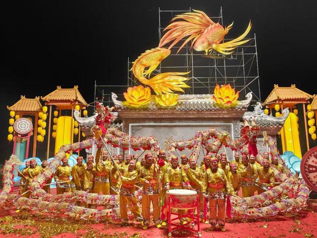 元宵节，中国龙舞“国家队”来泸县了丨全国龙舞“闹”泸县