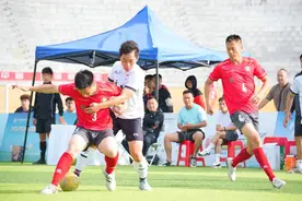 “足”够精彩 全国农行职工男子五人制足球比赛在银川开赛图片