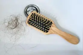 “秃”如其来的脱发？七招帮你摆脱脱发烦恼图片