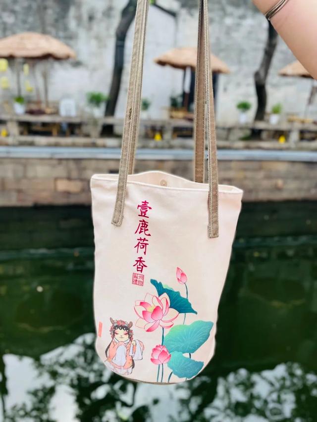 全城集“荷”，把荷风带回家 ！