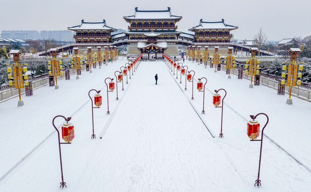 快，晒出你手机里2026年的第一场雪！