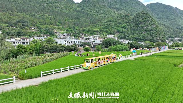 把夏天捧在手心，来兴义万峰林赴一场浪漫之约