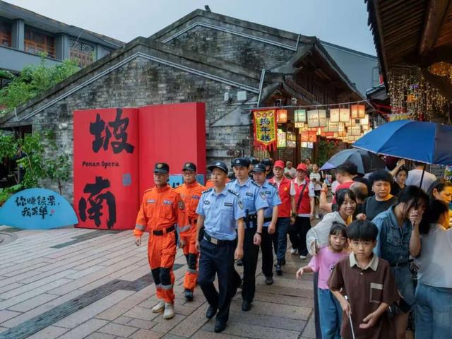 国庆温州游，公安“智慧”守护每一份欢乐！