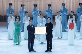 广芭精品芭蕾舞剧《白蛇传》亮相中国戏剧节，创两项“唯一”图片