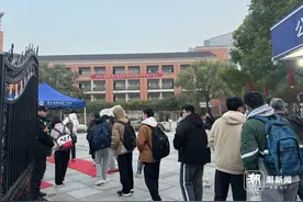 2025高考首考第一天，很多人关心三门选考科目如何选！最新动向来了图片