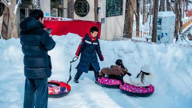 踏破风沙赴神都，白云山赠“终身旅游卡”！让天山来客常回“家”看看