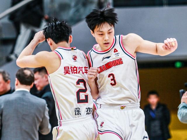 广东男篮获得崔永熙的独家签约权