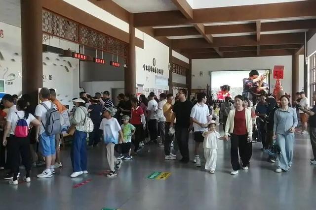 双节想找氛围感？宁化 “红色铸魂 + 客家传情” 文旅热潮，已 “燃” 遍全城！