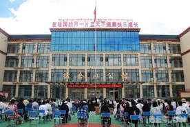 “身体健康 茁壮成长”医疗专家对康北儿童福利院孩子们的共同期许图片