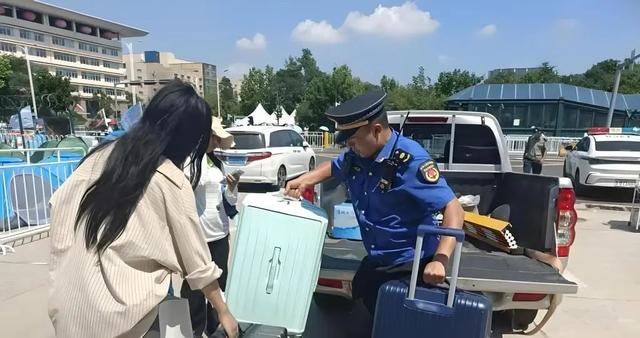 旧机场的青春叙事：流亭机场音乐节如何让文旅与消费共舞？