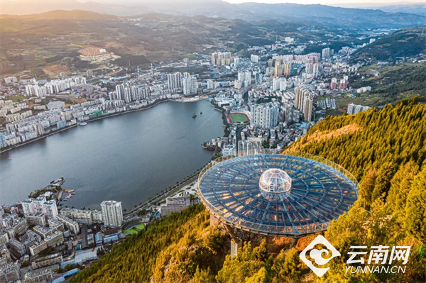 【早安云南·云游】老阴山：登临处，一山一城一世界