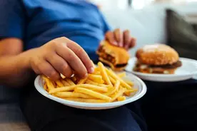 几个不经意的小习惯，或许就是长胖的元凶！图片