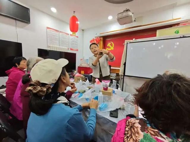 在北京养老有多幸福？我被年过花甲、古稀、耄耋的老人们“上了一课”