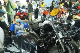2025齐鲁春季车展，国产摩托车进军豪车领域图片