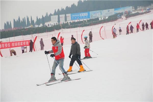 一起走好运！冰雪山东邀您来嗨