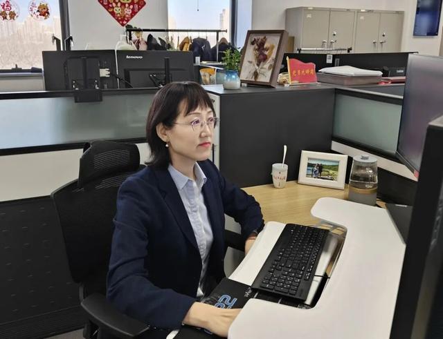 当月亮遇见飞机，这封家书写给每一位航空人