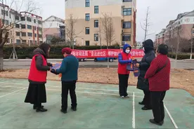 维权服务送到“她”身边！海阳市司法局开展“三八”妇女维权周普法宣传活动图片