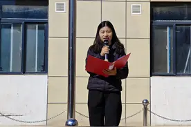 郑州高新区莲花街小学为优秀志愿者颁奖图片