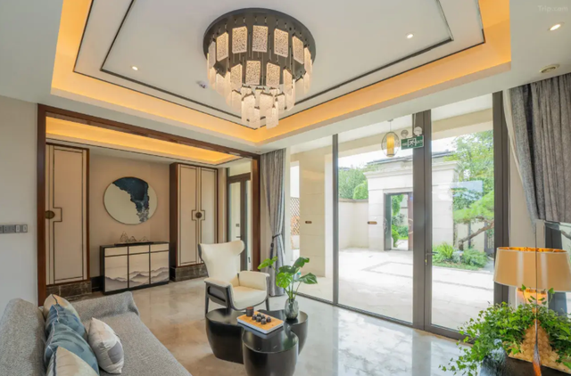 汤泉焕新・享游春光｜汤泉拾光《汤泉度假区精品旅游指南》发布