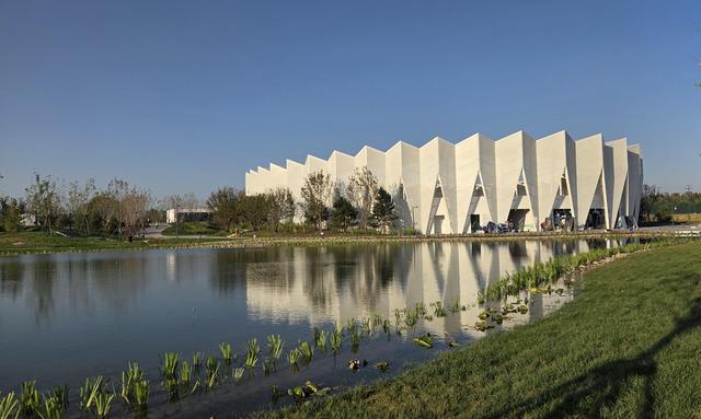 一百多个门的“超级绿肺”怎么逛？解锁温榆河公园“三区”打卡地