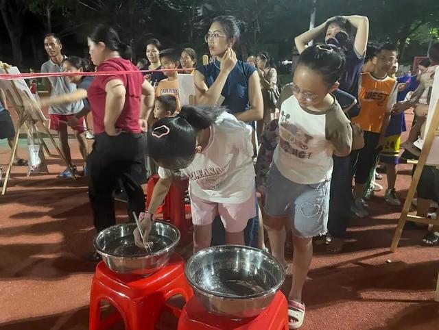 乐东“庆国庆 迎中秋”游园会圆满落幕，三夜欢歌共绘温馨画卷
