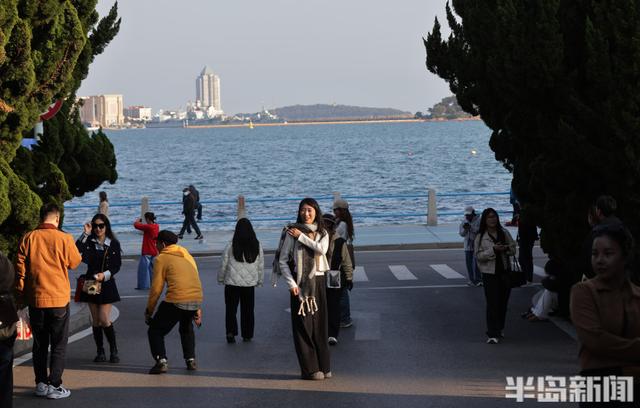 这条路你知道吗？年轻人都在这里打卡！