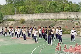 找准共建结合点 校地发展迈向高质量图片