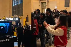 美国有人排两条街抢购中国全景相机，国内门店：此前主打海外市场，国内市场正在兴起图片