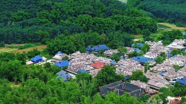全列卧铺、夕发朝至！这趟环线旅游列车，有多过瘾？