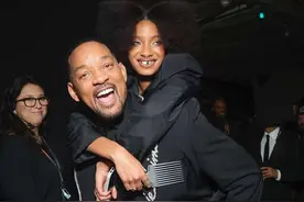 紫牛热点|威尔·史密斯车祸身亡？假的！图片