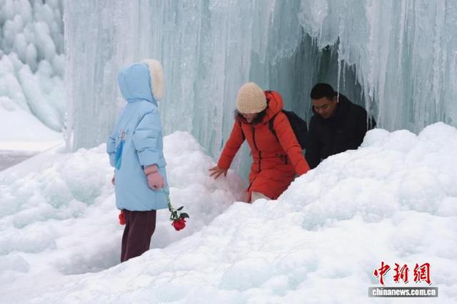 秦岭腹地冰雕雪景美不胜收