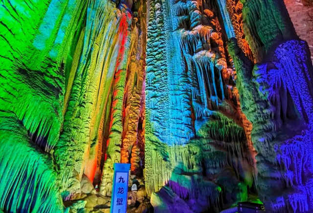 “渝超”巫溪观赛 耍事多