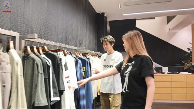 漫游开福丨请查收玩转潮宗街邀请函，越夜越长沙！