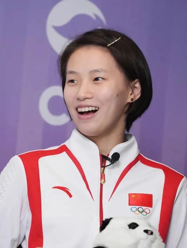 世界泳联：陈芋汐当选2025年度最佳女子跳水运动员，她继续在女子10米台项目上树立全球标杆