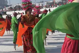 雪地里踩高跷，这才是技术图片