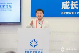 亚布力对话｜91科技集团董事长许泽玮：数实融合压力已给到企业数字化转型服务商图片