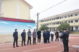 宁国市竹峰学校：送教上门防暴演练 筑牢校园安全防线图片