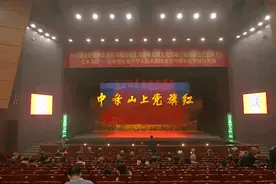 太原：什么戏看哭了观众？图片